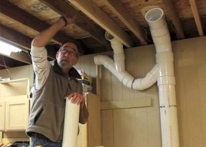 do-it-yourself ventilation from sewer pipes