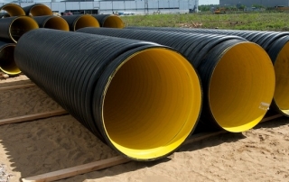 Large diameter plastic pipes