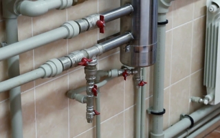 Closed heating system of a private house